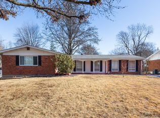 1100 Saddle Dr, Florissant, MO