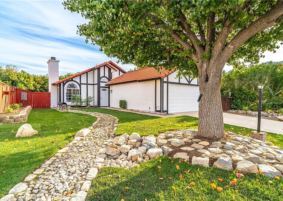 1st image of 23094 Canyon Hills Dr
