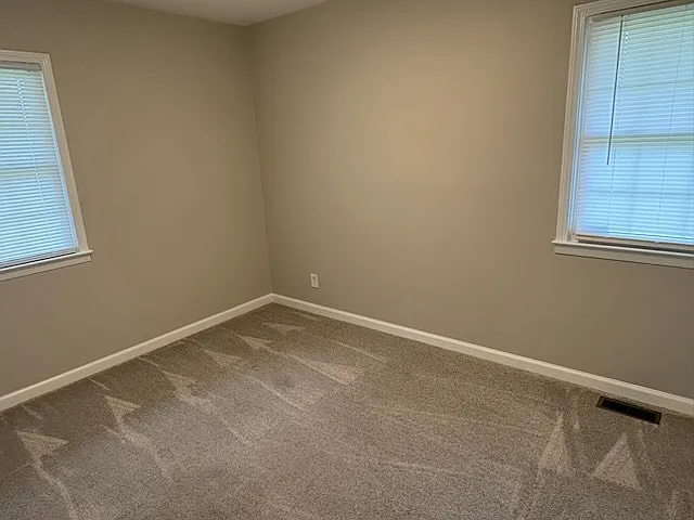 505 Mendel Ter — Photo 14