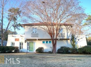 203 Larcom Ln, Griffin, GA 30224