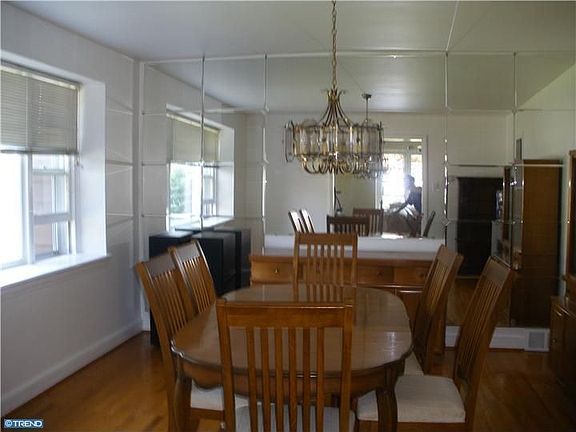 4th image of 1233 Concord Ave