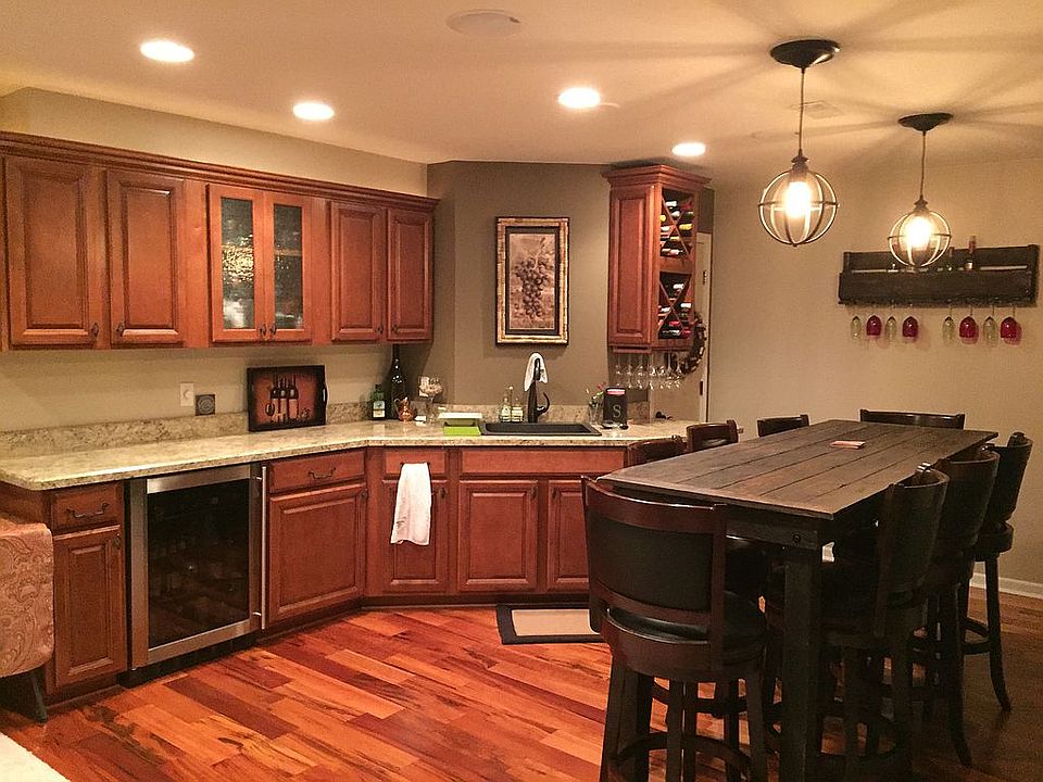 2nd image of 7672 Meadow Brooke Way