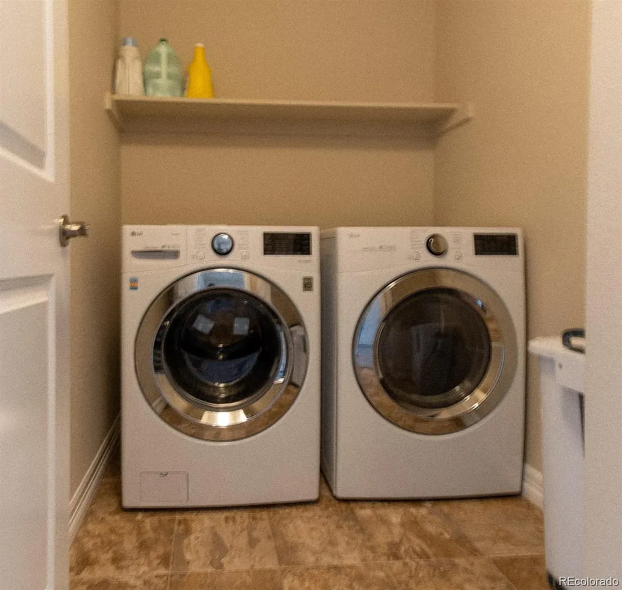 4 bed, 3234 sqft, $3,600 — Photo 4