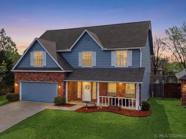 3043 W Oakland St, Broken Arrow, OK 74012