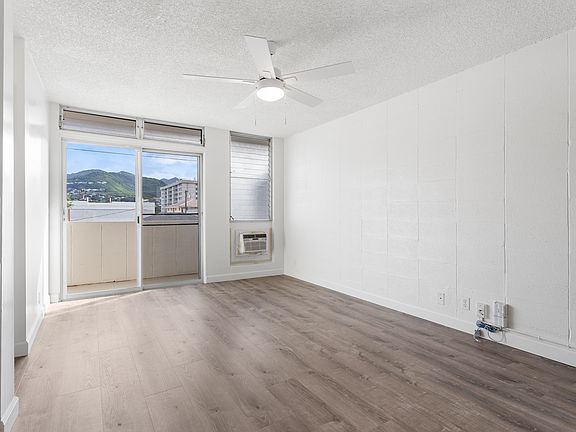 5th image of 727 Pumehana St APT 302