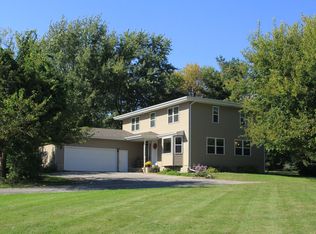 890 Eastview Ave, Marion, IA 52302