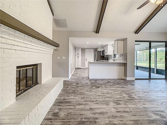 3rd image of 1784 Cheryl Ln