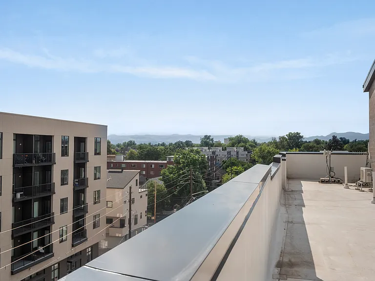 2729 W 28th Ave #311 — Photo 22