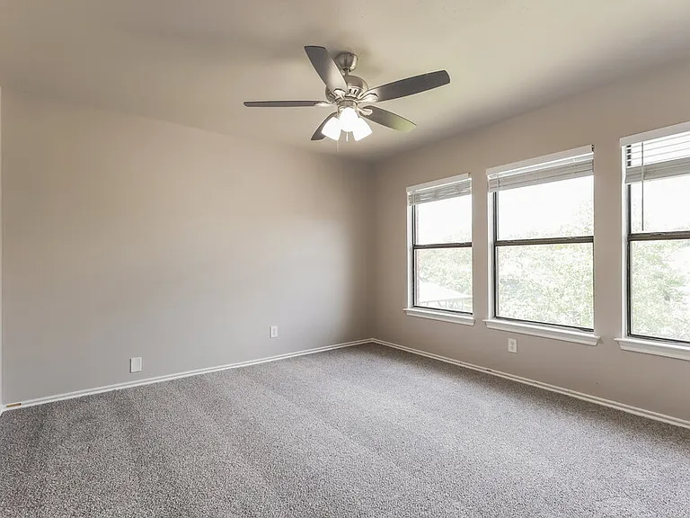 8151 Cheryl Meadow Dr — Photo 13
