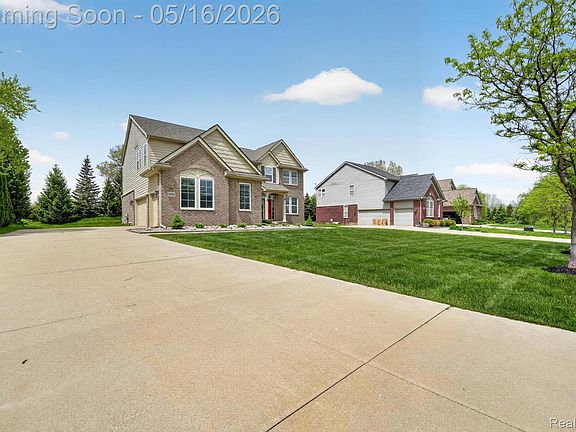 2nd image of 54908 Grenelefe Cir W