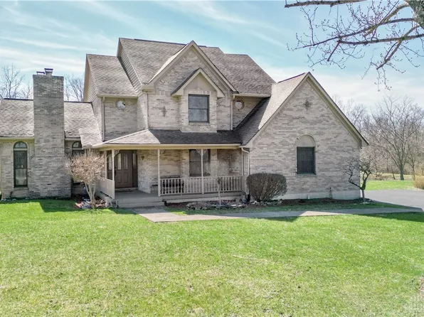 343 White Oak Dr, Wilmington, OH 45177