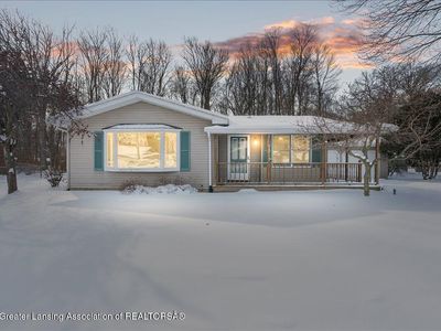 657 Joan Dr, Mason, MI, 48854