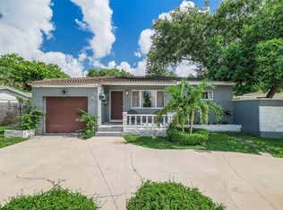 La Paloma, Miami, FL 33168