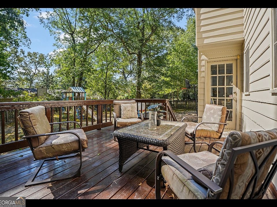 1st image of 4880 Racquet Ct