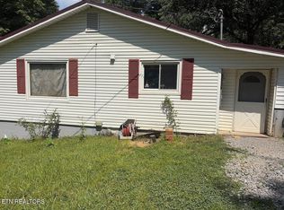 183 County Road 490, Etowah, TN 37331