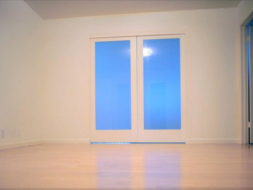 1st image of 483 Hawthorne Ave