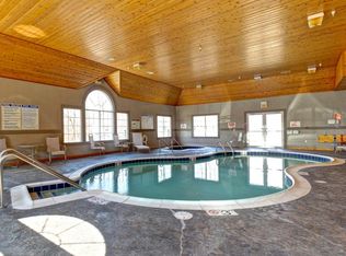 2390 Ridgeview Dr APT 205, Eau Claire, WI 54701