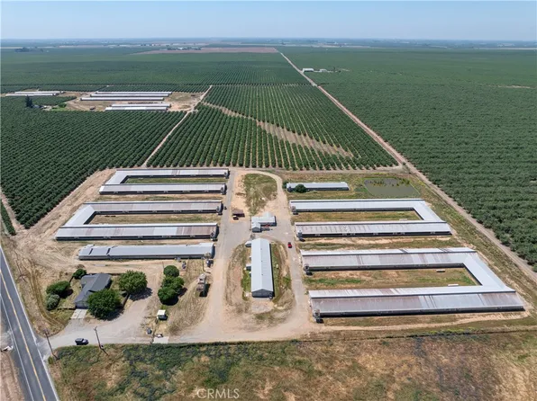 3943 N Montpelier Rd, Denair, CA 95316