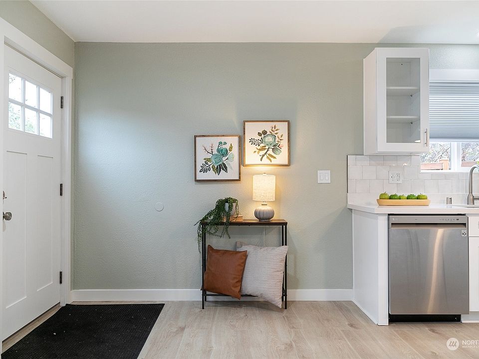 2455 Snyder Avenue, Bremerton, WA 98312 Zillow