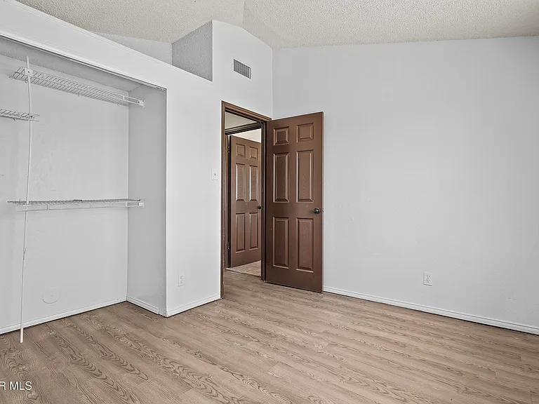6713 Heartstone Ct — Photo 15