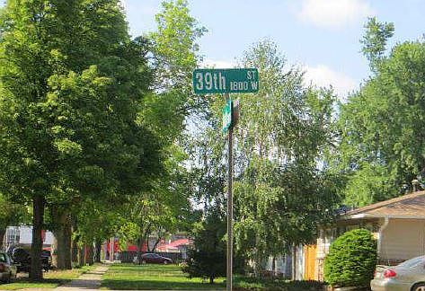 5th image of 1717 W 39th St