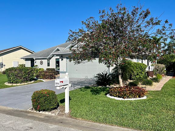 2nd image of 22679 Island Lakes Dr