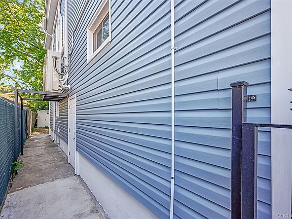 4th image of 10535 135th Street