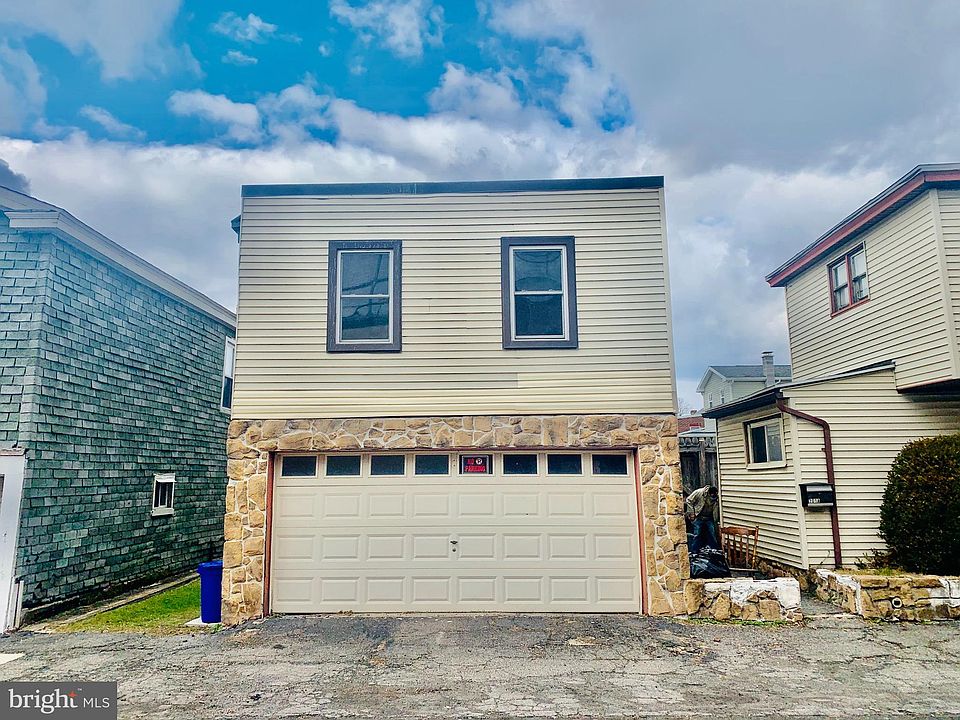 146 S Nichols St, Saint Clair, PA 17970 Zillow