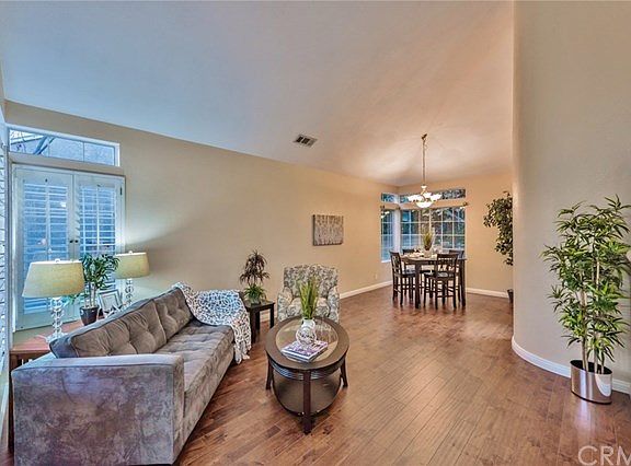 5th image of 6039 Prairie Falcon Dr