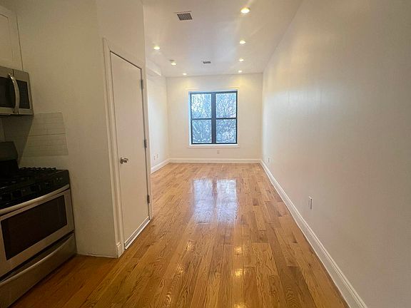3rd image of 534 New Lots Ave #3F