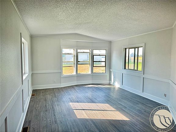 4th image of 711 Cougar Cir