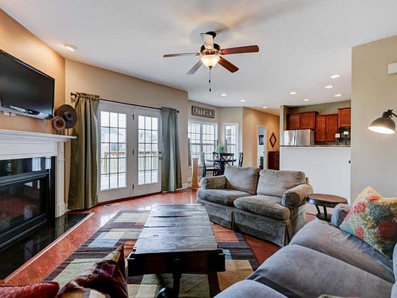 4th image of 4323 Edenfield Dr