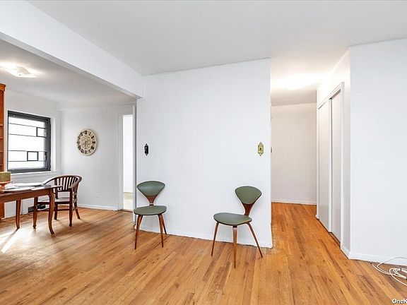 4th image of 34-10 94th St #3G