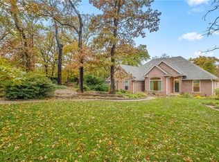 2033 Timber Wolf Trl, Edmond, OK 73034