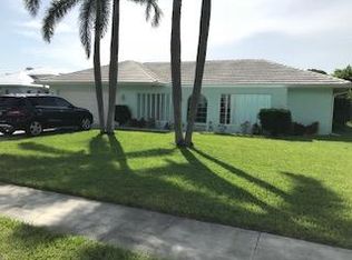 398 NE 3rd Ct, Boca Raton, FL 33432