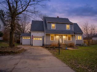 306 W Michigan St, Rolling Prairie, IN 46371