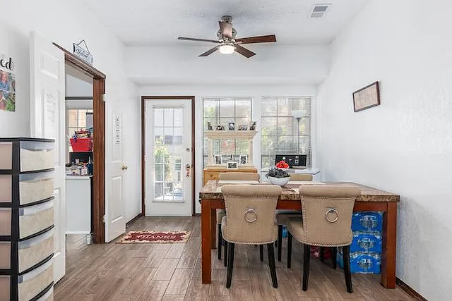 6100 Woodlake Pkwy — Photo 4