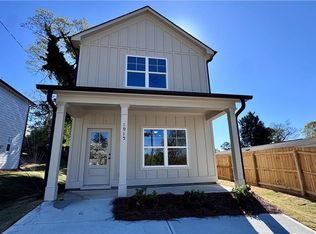 1915 Driftwood Cir, Cumming, GA