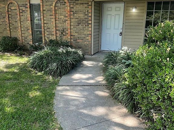 2nd image of 6502 Woodchuck Dr