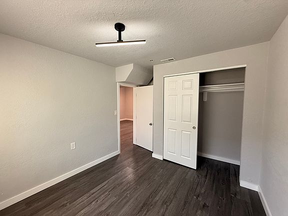 4th image of 436 Idora Ave