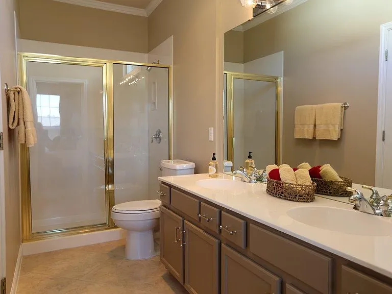 109 Ranier Ln — Photo 12