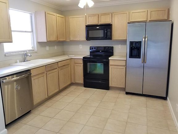 169 Caribe Court Kitchen