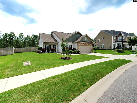 3rd image of 310 Tannery Way