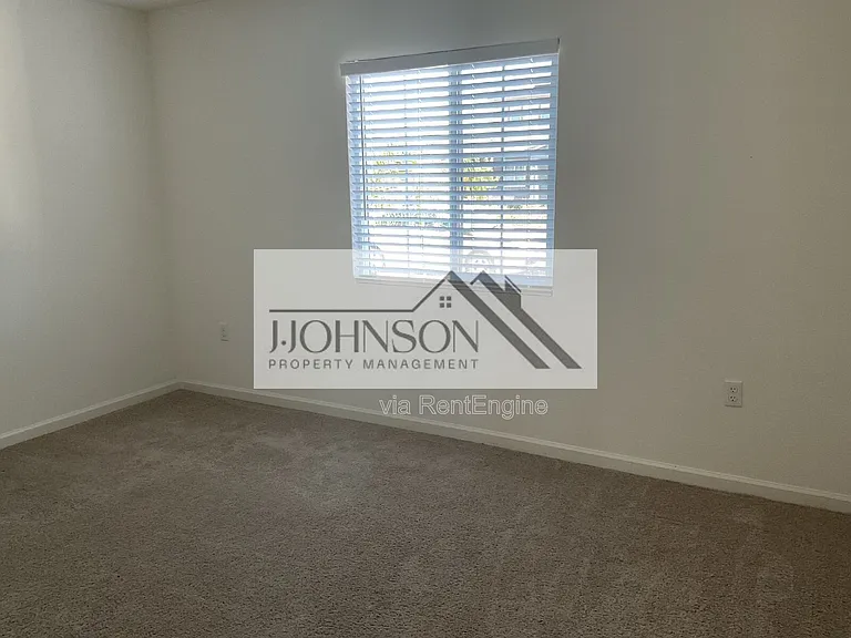 2456 Enantio St — Photo 12