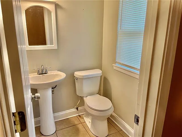 244 Concord Dr — Photo 6