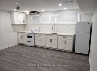 182 Acton Ave, Toronto, ON M3H4H5