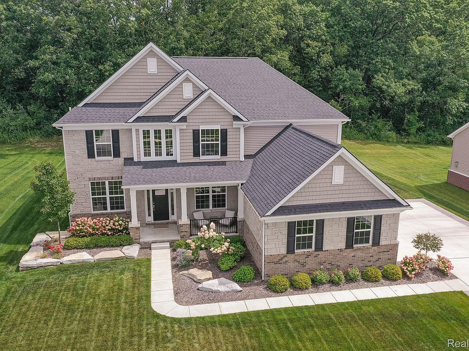 1st image of 4179 Winnemae Dr