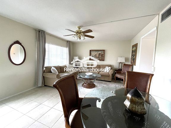 4th image of 2042 Australia Way W APT 78