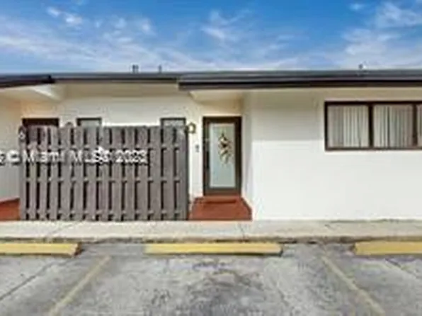 1122 SW 87th Ave #A5, Miami, FL 33174