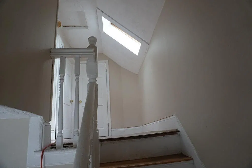 4 bed, 1600 sqft, $3,600 — Photo 3